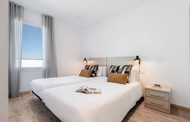 The Corner Apartments by Aspasios - Photo 11