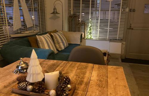 FROM BBC1s BEYOND PARADISE - - Prospect House - - 17th Century Character COTTAGE - - CONNECTING APARTMENTS - - Kids Bunk Room - - Free Public Parking - Foto 40