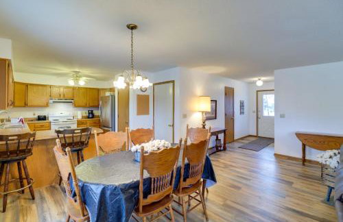 Henderson Home with Patio 1 Mi to Norfork Lake - Foto 6