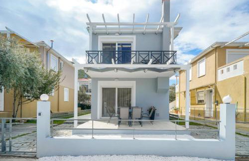 Nik-Ntin Villa Deluxe - Photo 3