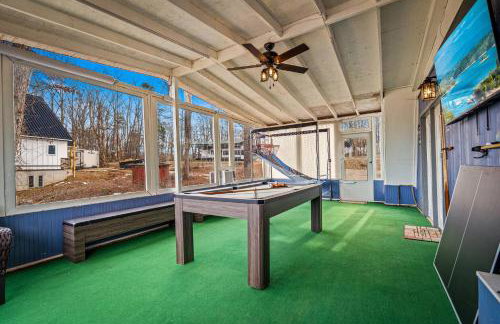 Douglas Lake Cabin with Hot Tub, Golf & Marina Views - Photo 6