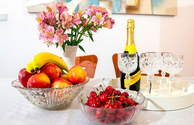 Adorable Holiday Home With Pool and Terrace - Foto 34