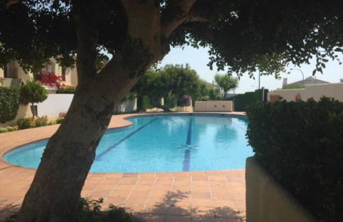 Casa adosada con barbacoa cerca de la playa - Foto 11