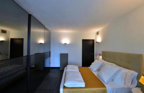 Extra Urbano - Lago di Garda - Adults Only - Foto 8