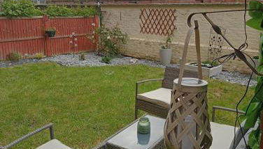 Beautiful Marina Apartment with private garden, flexible bedrooms with zip & link beds - Foto 4, Garden