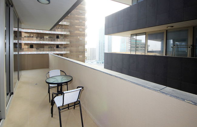 1 Bedroom Apartment in The Matrix Tower - Photo 8