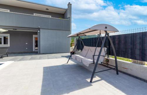 Home with private pool near Trogir - Foto 12