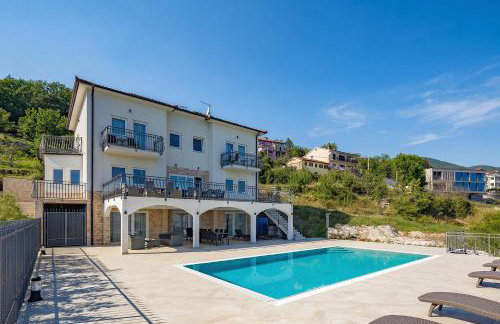 Villa Esarjo with Heated Pool and Sea View - Foto 13