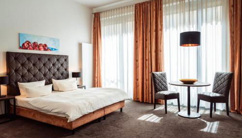 Aparthotel Neumarkt - Photo 4