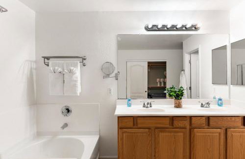 Mountain View Retreat Pool, Firepit Pool table Fun - Foto 40