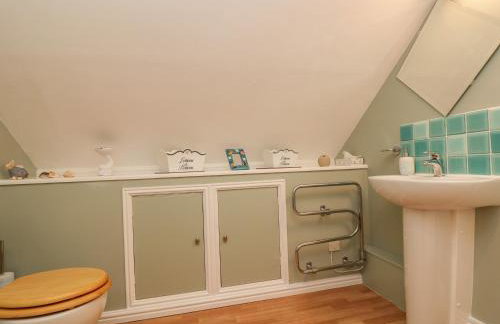 The Watch - Photo 20