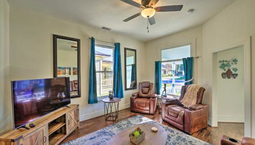 Riverside House with Yard about 1 Mi to Downtown! - Foto 1