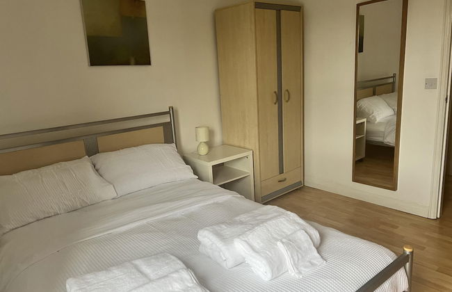 Nantwich - Sleeps 4 - Parking - Town 10mins Walk - Photo 9