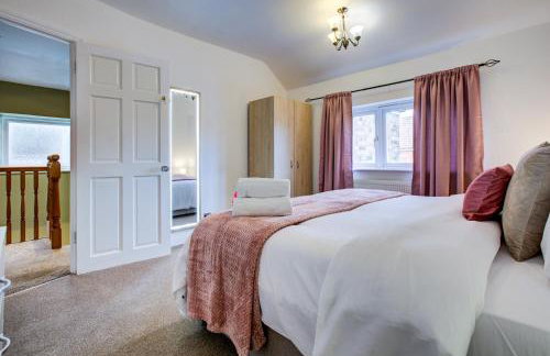 Spacious 4-Bed House in Welling - Free parking - Photo 23