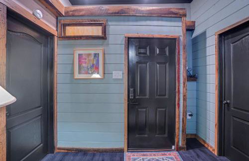 Stylish Retro Stay, Columbia House Unit D apts - Foto 9