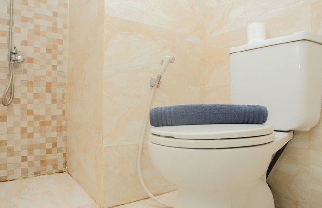 Cozy Room 1BR Gray Tower Sentra Timur Apartment - Foto 11