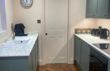 The Hideaway - 1 bed apartment in central Brighton - Foto 11