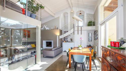 Cozy Home In Sauzet With Wifi - Foto 2