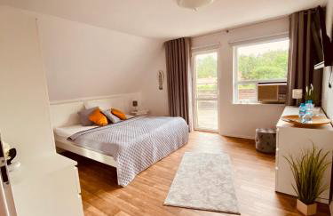 Piękny domek z dużym ogrodem - Foto 20