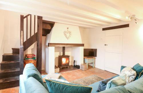 Holly Cottage - Photo 3