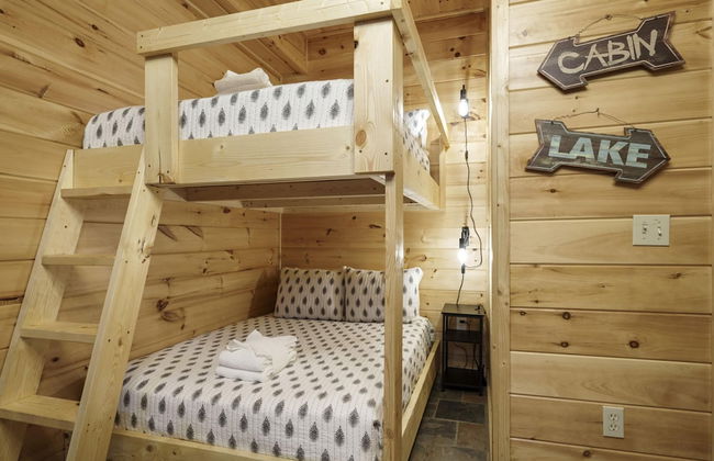 Water s Edge by Boutiq - Foto 34