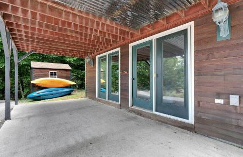 Waterfront Access with Kayaks Private Deck and a Firepit - Photo 70