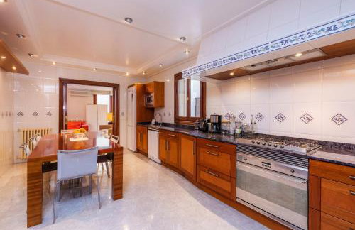 Cas Bunyoler - Photo 18