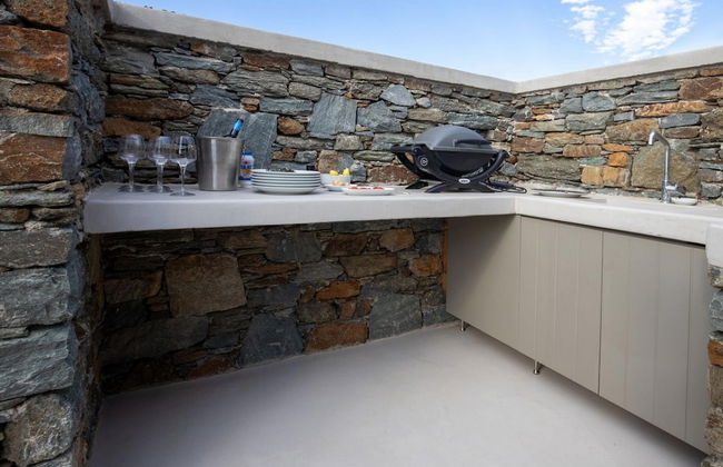 Phos Villas Tinos - Helios Villa With Private Pool and Sea View 96m - Photo 16