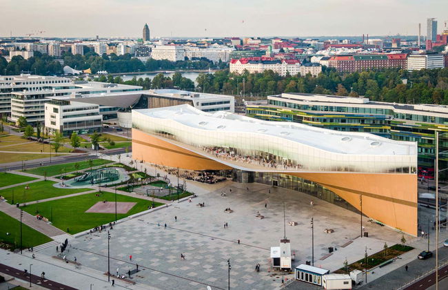 Helsinki Architecture Tour - Photo 7