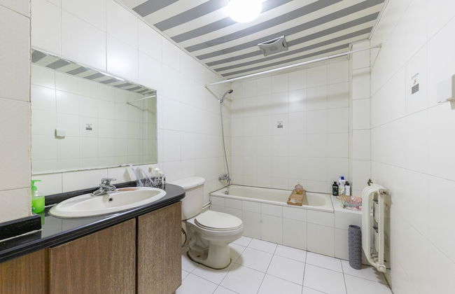 Xi'an City Center View Apartment - Photo 32