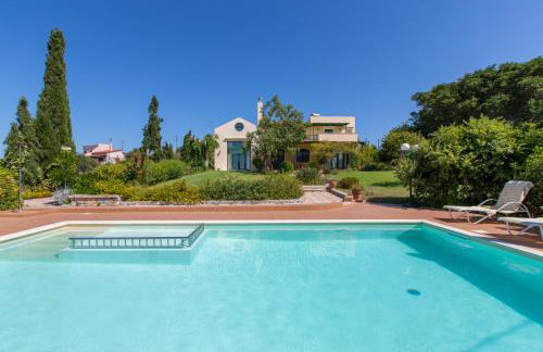 Ellie Villa - Foto 26