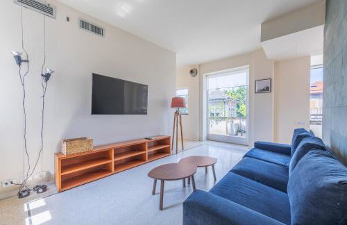 Milan Central Penthouse with Terraces, Jacuzzi & Garage - Foto 52