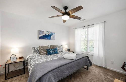 DT/2 Spacious 3BR Suites/FreeParking/SelfCheckin - Foto 15