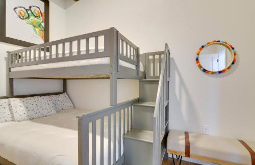 Walk to Strand Historic District Stylish Dtwn Gem - Foto 18