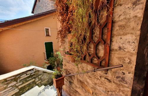 I Scalitt by Quokka 360 - Como Lake typical house in the fishing village - Foto 40