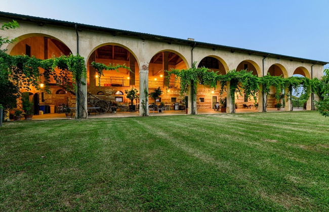 Tigli Apartment With two Bedrooms and one Bathroom on the Second Floor With 4 Metre Glass Window Apartment 6 - Photo 24