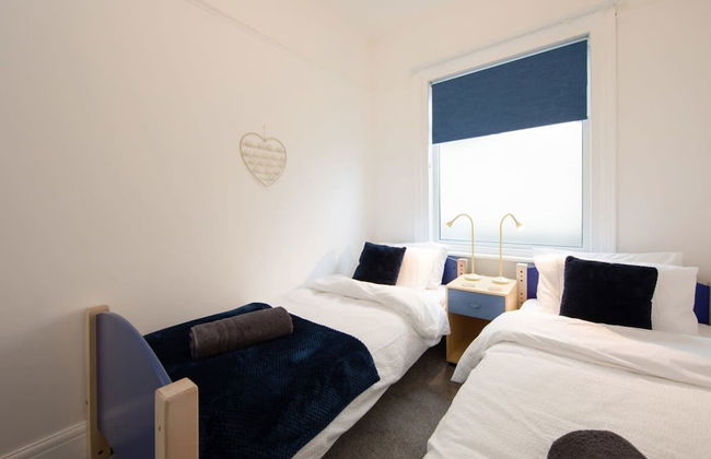 Absolute Beachfront With Decked Garden Oasis and Views - Foto 68