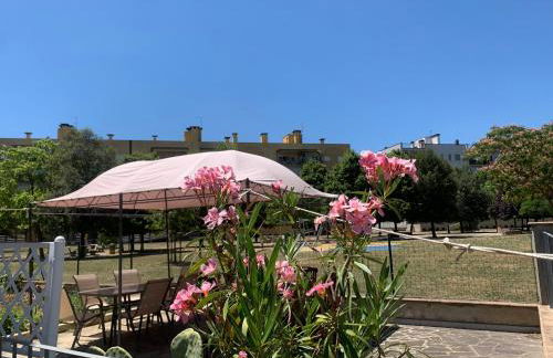 GuestHost - Casa del Giardino Apt with Shared Patio - Photo 37
