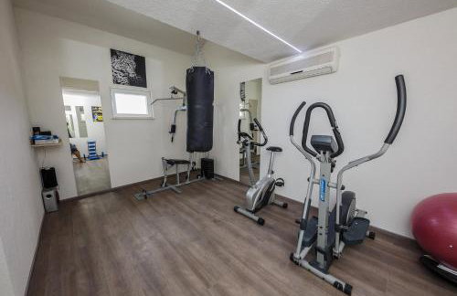 Villa Toni with 5 bedrooms and heated pool - Photo 63