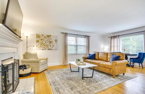 Dogwood Cottage with Fireplace 1 Mi to University - Foto 2