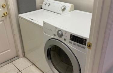 Luxury Villa - 75 inch smart TV, Upgrades throughout! 20 minutes to Disney - Foto 65