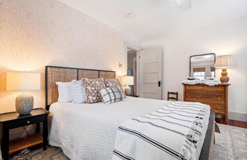 Ogunquit Village 4BR Walk to Beach, Dining & Town Center - Foto 56