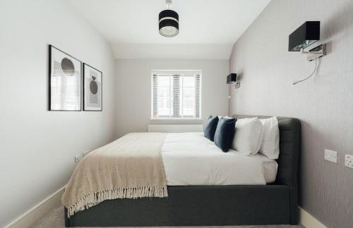 Modern 2Bed House - Walk to Station & High Street, Near Surrey Hills & Denbies Vineyard - Foto 11