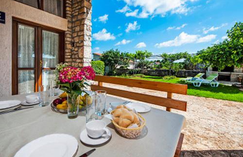 Charming House Nino with a fenced yard - Foto 15