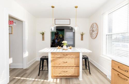 New Group Space - Sleeps 20! Near Sports Center - Photo 48