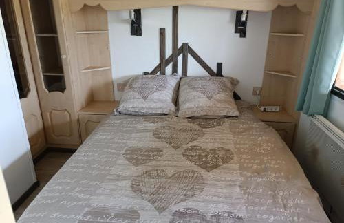 Mobil-home isolé avec jacuzzi - la Cubanière - Foto 5