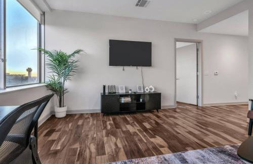 Luxury Apt W/Parking CityView|Pool| Gym|PoolTable - Foto 13