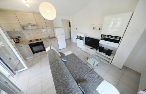 Apartman Ela Crna Punta - Foto 26