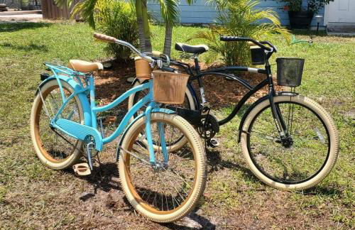 Camper close to beach with BBQ and Bicycles - Foto 5