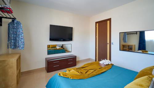 La Macarena Airport - Foto 2